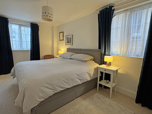 Photo 16- click for photo gallery